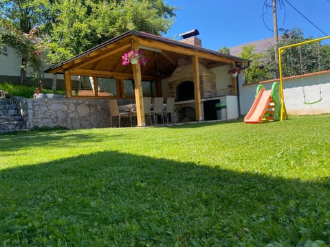 Day, Natural landscape, Children play ground, Garden, Garden view