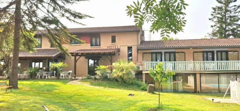 Property building, Garden view