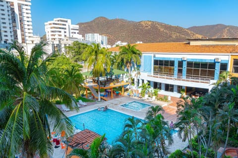 Property building, Swimming pool