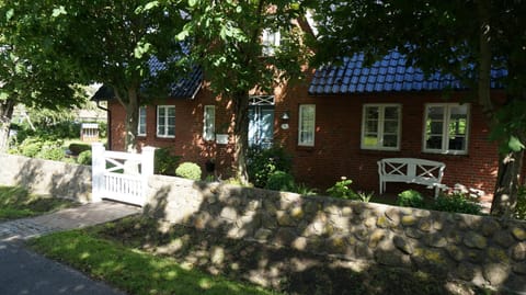 Hüs an den Salzwiesen House in Nordfriesland