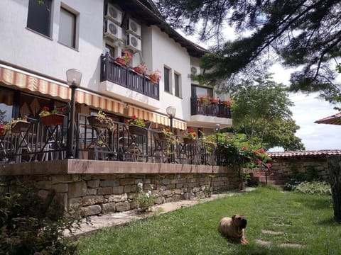 Family hotel Elena Hotel in Veliko Tarnovo