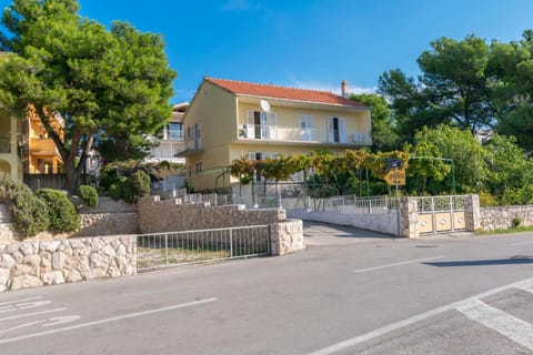 Property building, Facade/entrance, Street view