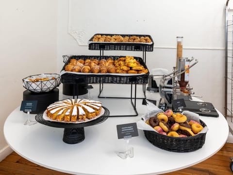 Balcony/Terrace, Breakfast