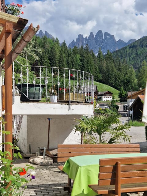 Appartements Pension Sonia Bed and Breakfast in Villnöß