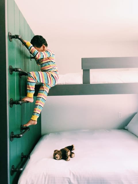 Main and Mountain Motel in Ludlow