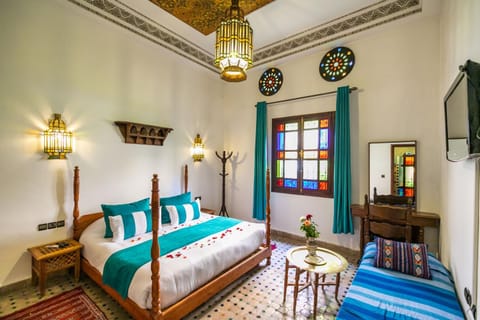 Bed, Photo of the whole room, Bedroom, Garden view, Garden view