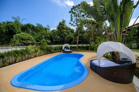 Pool view, Swimming pool