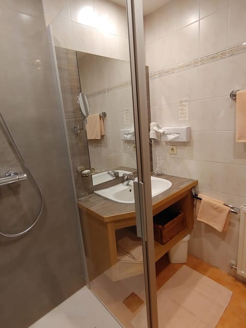 Haus Enzian Bed and Breakfast in Trentino-South Tyrol