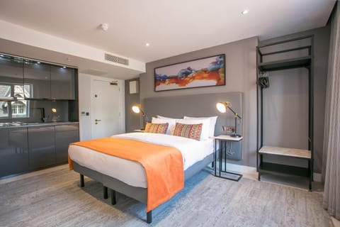 Bed, Kitchen or kitchenette, Photo of the whole room, Bedroom, wardrobe