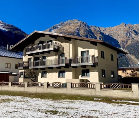 Property building, Garden view