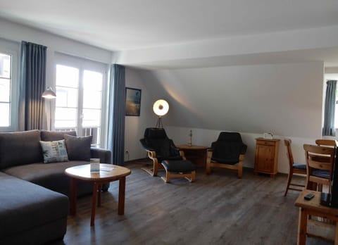 Resi A8 Apartment in Prerow