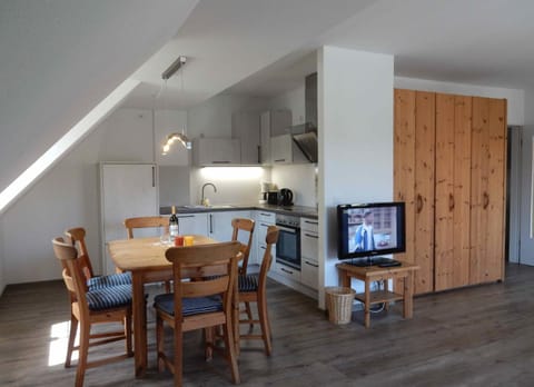 Resi A8 Apartment in Prerow