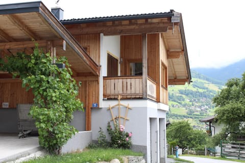 Day, View (from property/room), Balcony/Terrace, Mountain view