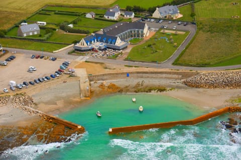Property building, Bird's eye view, View (from property/room)