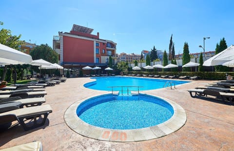 Property building, Swimming pool