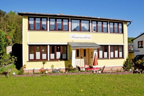 Property building, Facade/entrance, Garden