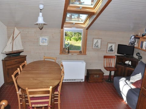 Maison Bretonne à 50m de la Plage avec Jardin, WIFI et Vélos - Trégastel - FR-1-368-27 House in Trégastel