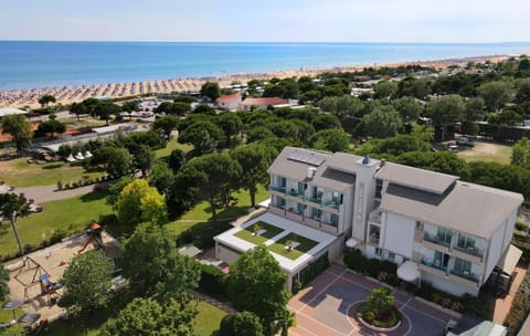 Property building, Bird's eye view