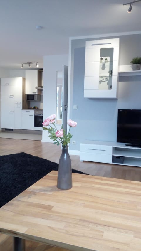 Kitchen or kitchenette, Living room, Seating area