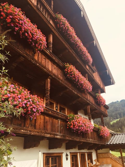 Aparthaus Hubertus Apartment in Alpbach