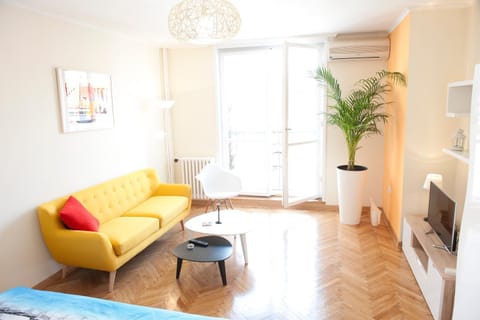 Living room, Bedroom