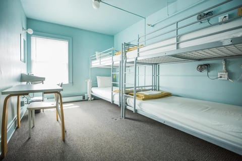 bunk bed