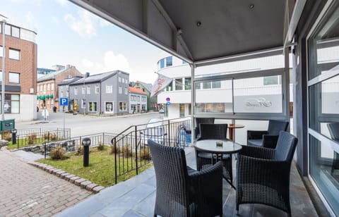 Property building, Balcony/Terrace