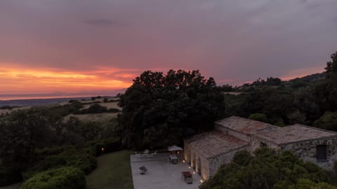 Property building, Bird's eye view