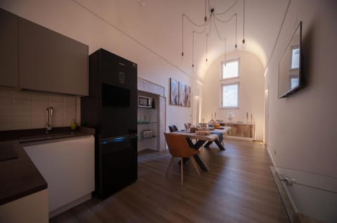 View (from property/room), Kitchen or kitchenette, Kitchen or kitchenette