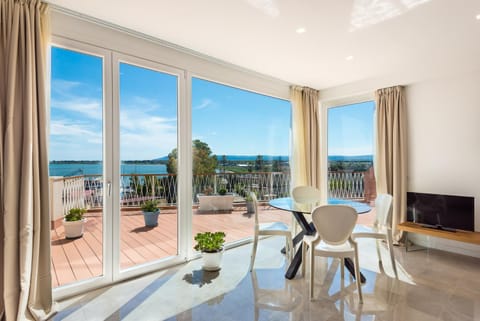 Balcony/Terrace, Living room, Sea view