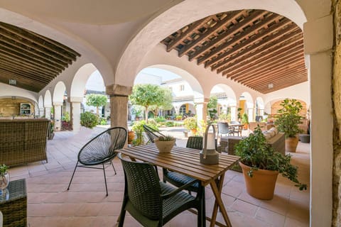 Patio, Garden, Balcony/Terrace