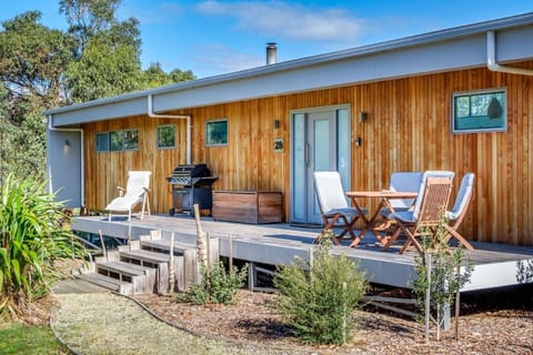 Bruny Island Escapes and Hotel Bruny Campground/ 
RV Resort in South Bruny