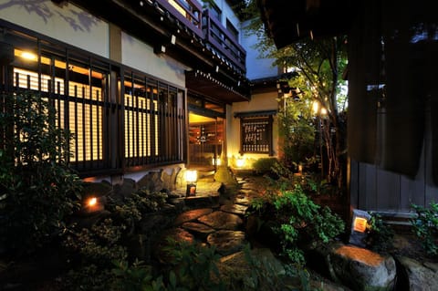 Facade/entrance, Facade/entrance