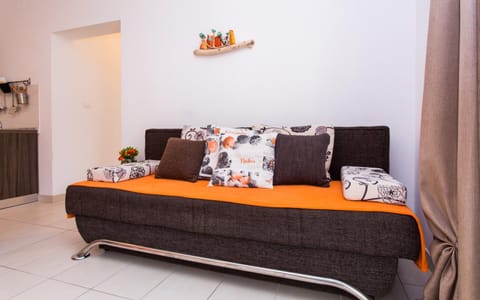 Communal lounge/ TV room, Living room, Other