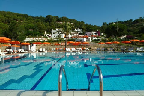 Hot Tub, Swimming pool, Swimming pool