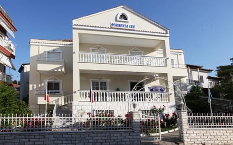 Property building, Facade/entrance