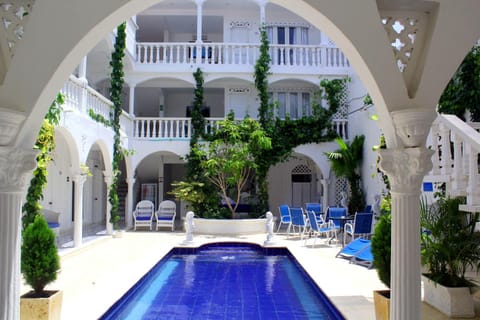 Patio, Swimming pool