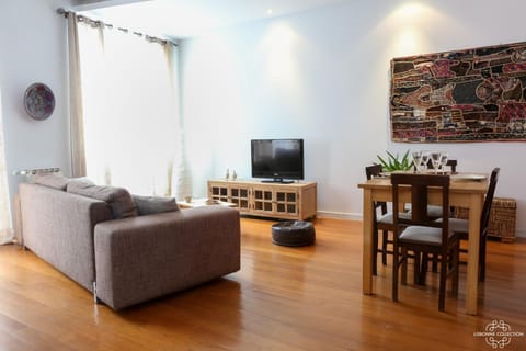 Communal lounge/ TV room, Living room