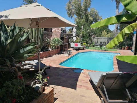 Day, Garden view, Swimming pool, sunbed