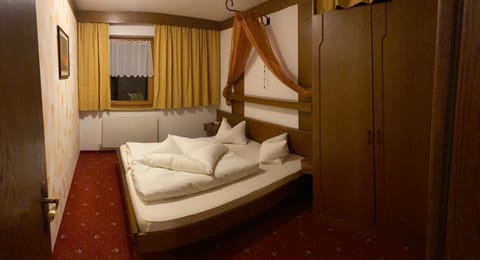 Landhaus Engadin Bed and Breakfast in Trentino-South Tyrol