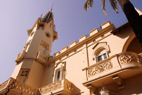 Facade/entrance, On site