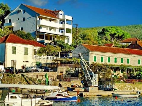 Property building, Beach