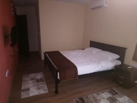 Prenoćište HRAST Hostel in Serbia