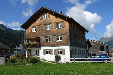 Facade/entrance, Summer