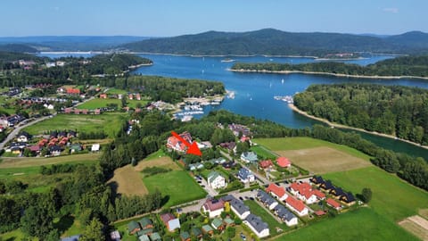 Bird's eye view, Lake view, Mountain view