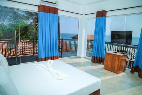 Balcony/Terrace, Sea view, Bath, air conditioner