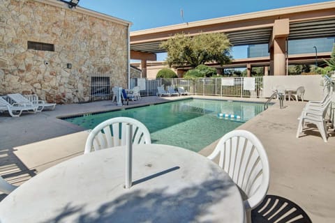 Day, Photo of the whole room, On site, Pool view, Swimming pool, Time of day, ADAM