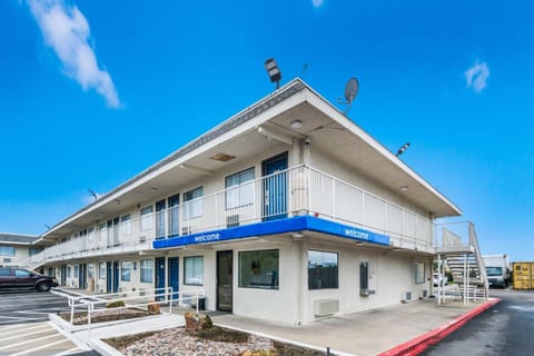 Property building, On site