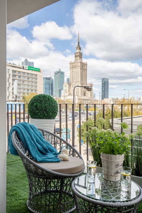 View (from property/room), City view, Landmark view