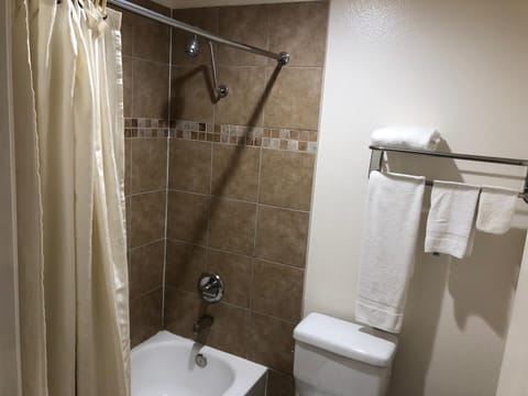 Orange Tustin Inn in Orange Hotel in Santa Ana